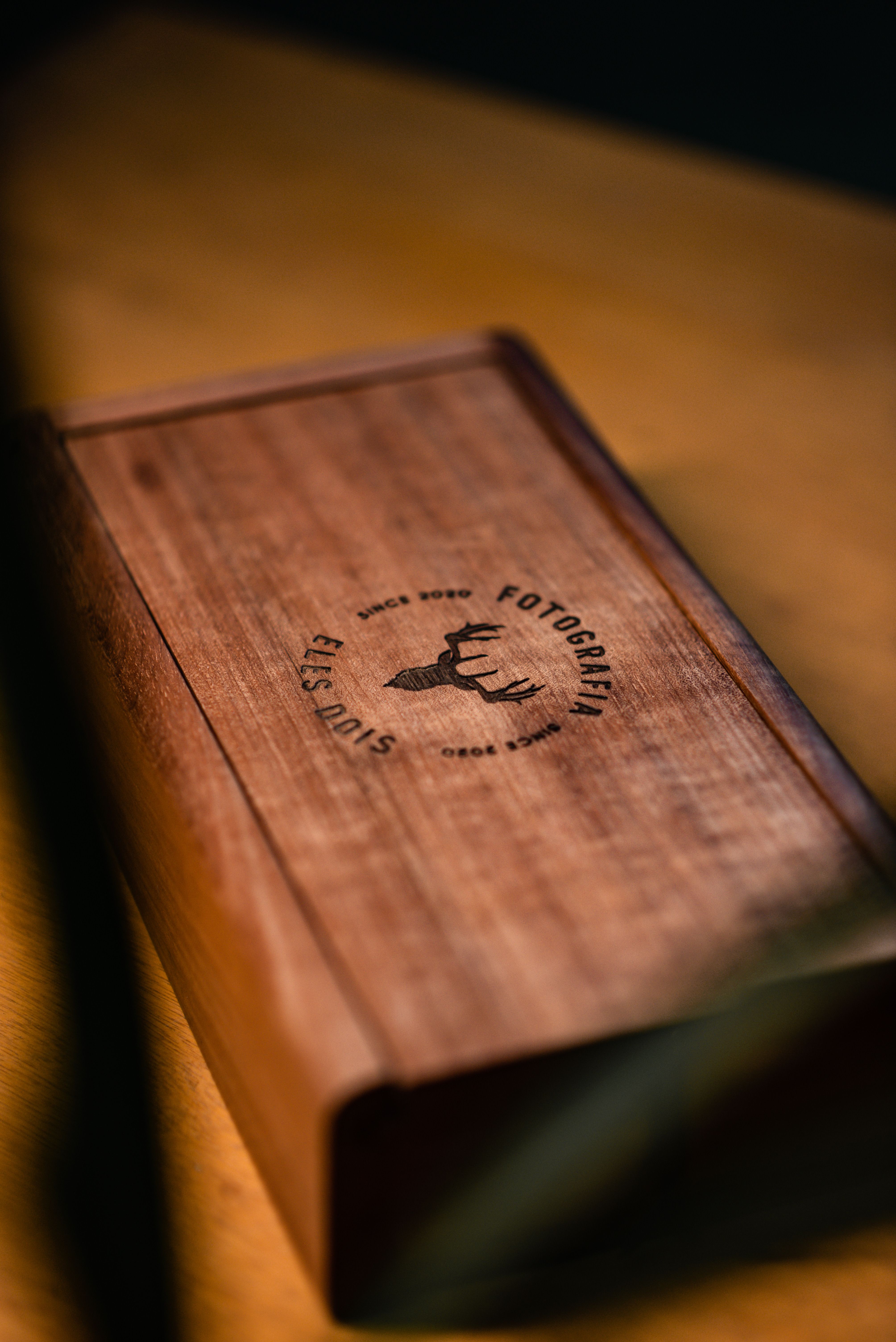 Custom luxury wooden gift box crafted by Einsign Group UAE